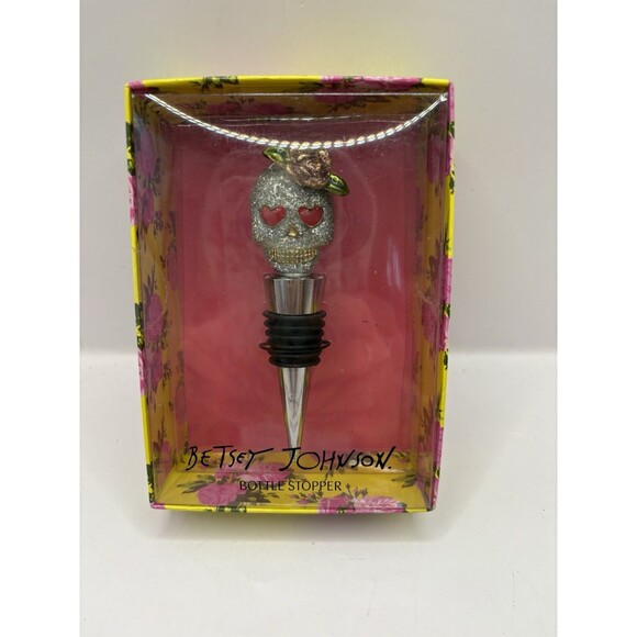 Betsey Johnson Glitter Skull Bottle Stopped NIB Halloween - Picture 3 of 5